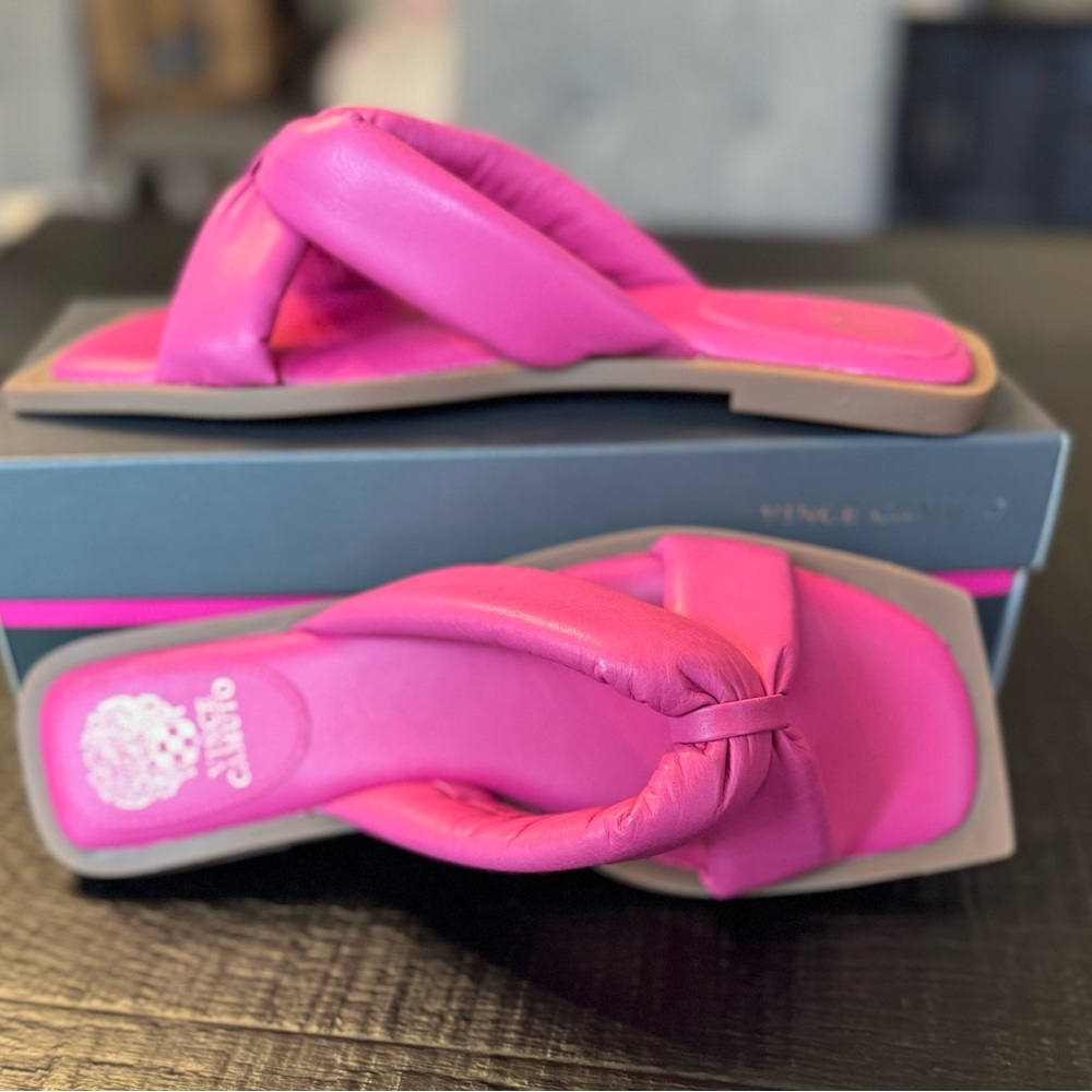 Hot Pink Vince Camuto Pink Napa Seda Women's Sandals 8 M NWT - Picture 3 of 9